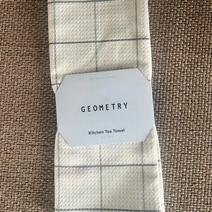 White and Gray Checkered Tea Towel